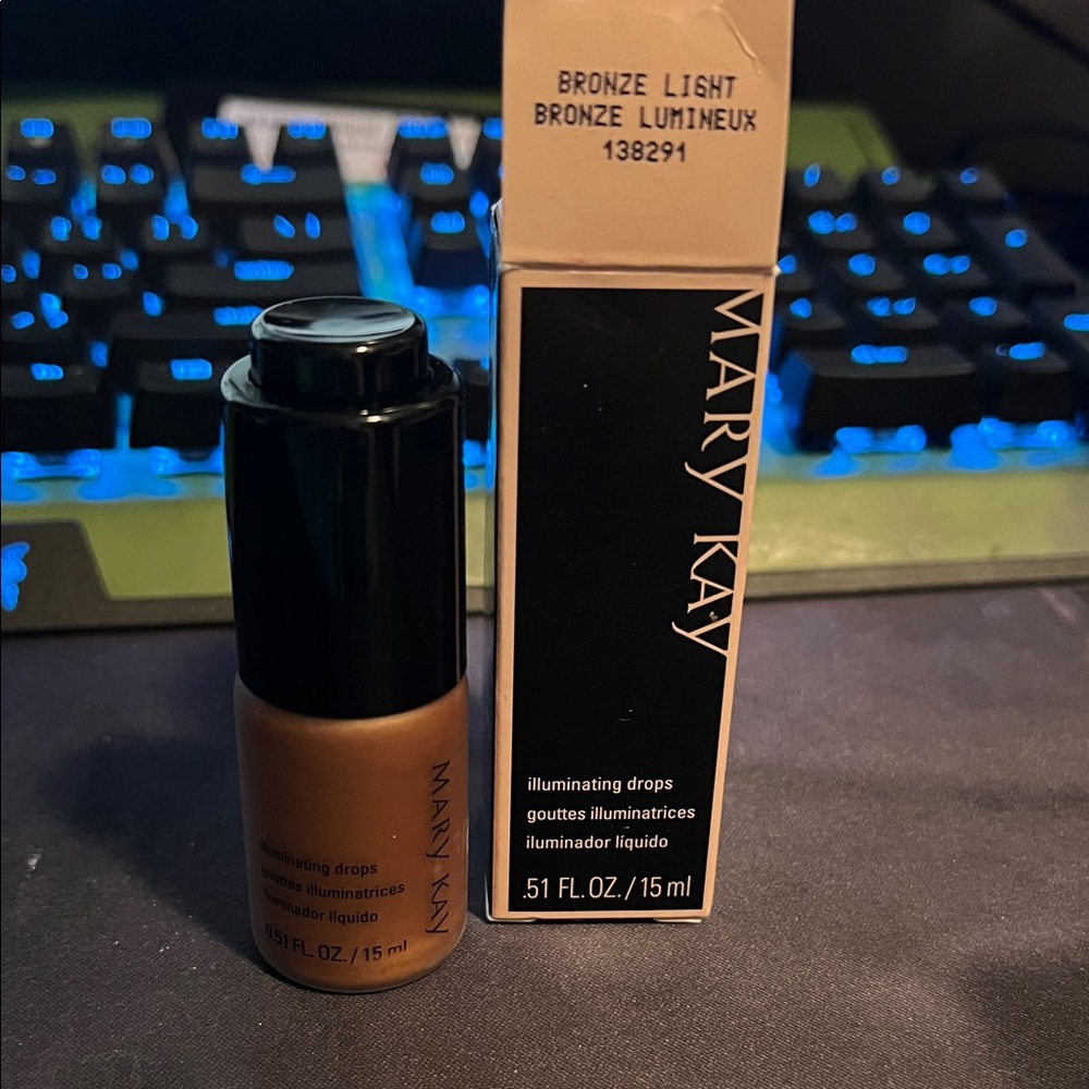 Mary Kay Illuminating Drops - Bronze Light - Discontinued